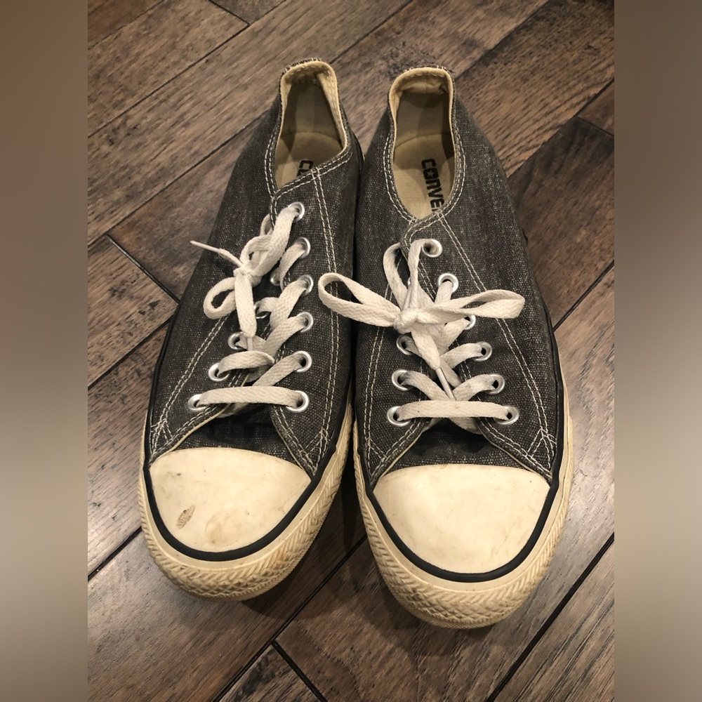 Converse - Gray Low Tops